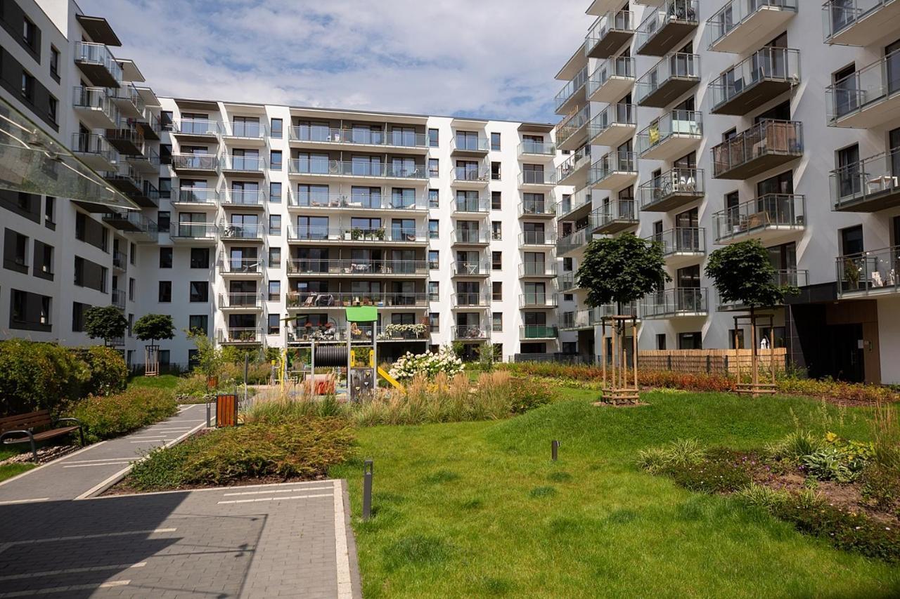 Easy & Comfortable, Very Close To The Center Apartament Warszawa